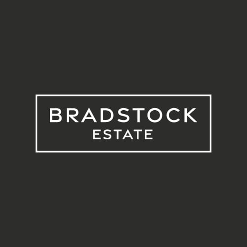 Bradstock Estate - Logo Design